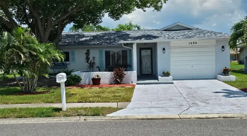 1496 Queen Anne Dr, FL