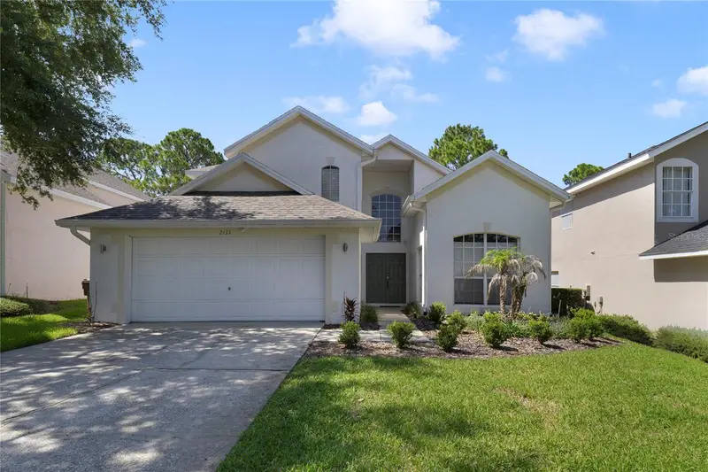 2135 Mallory Cir, FL