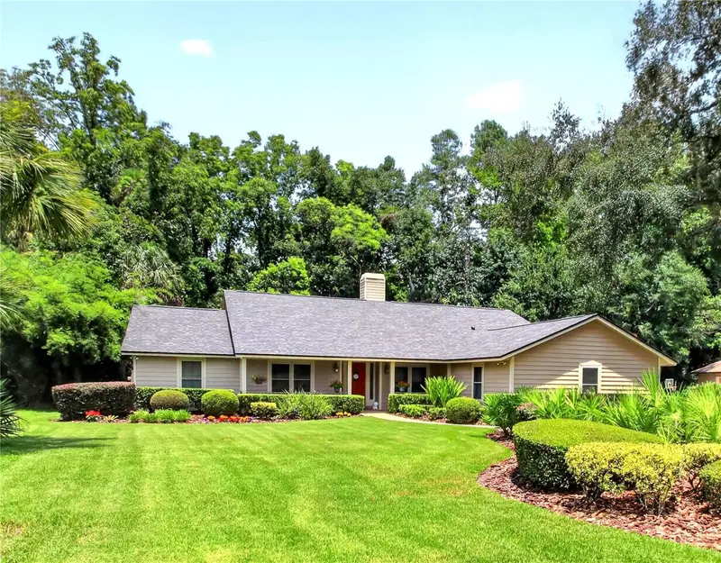 616 Riverpark Cir, FL