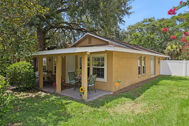 2109 E Grant Ave, FL