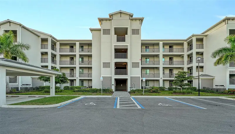 12240 Wellen Golf St #403, FL