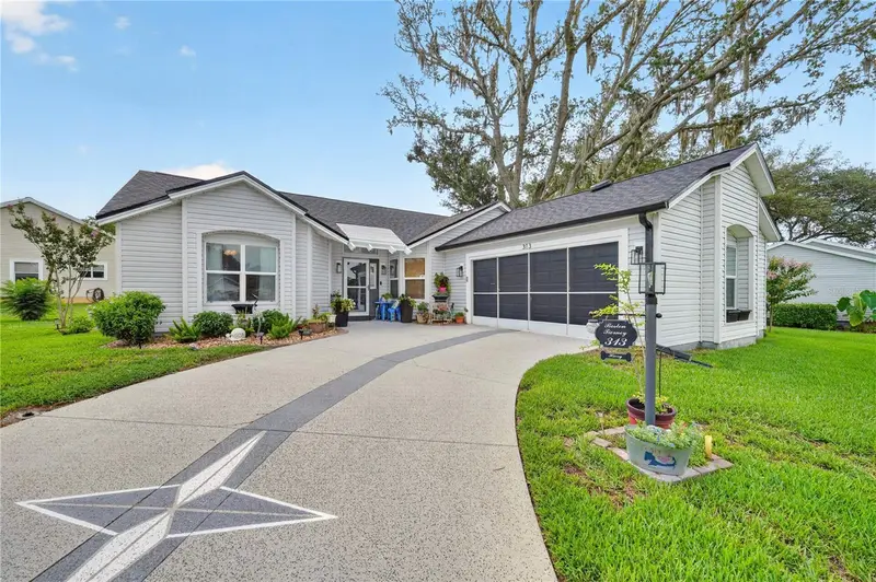 313 Gonzales Pl, FL