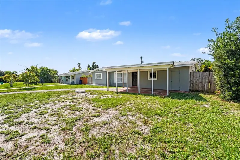 11428 75th Ave, FL