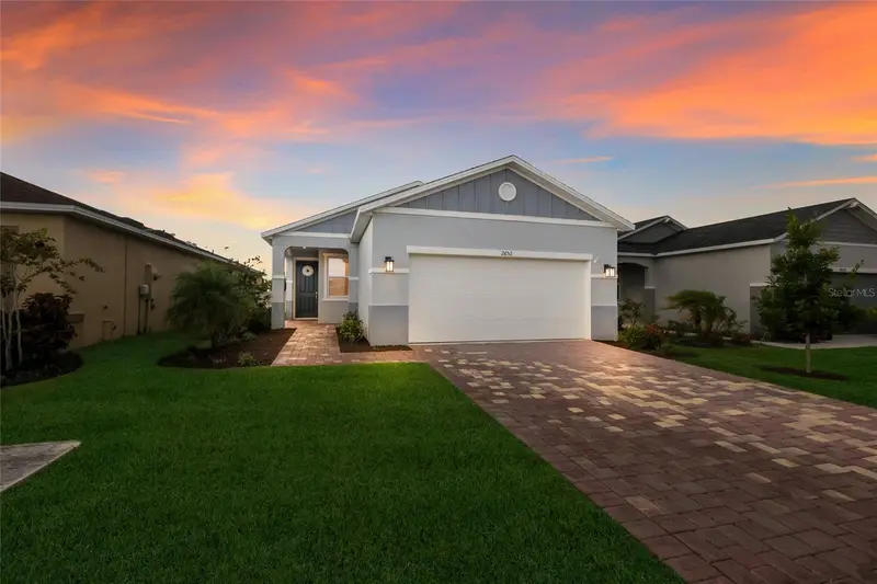 2652 89th Street Cir E, FL