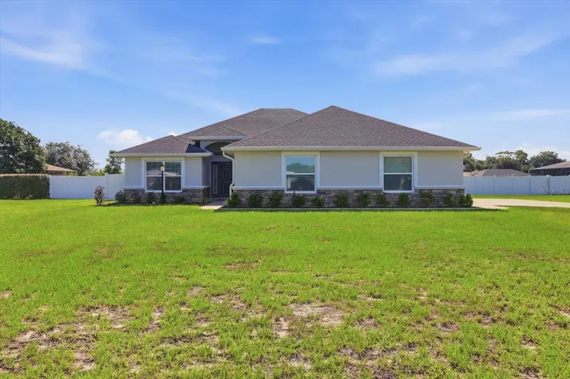 9811 Se 64th Ave, FL