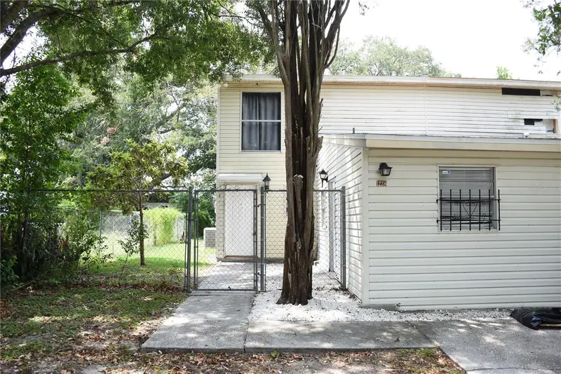 1228 Golconda Rd, FL