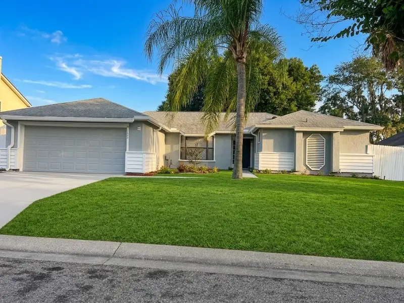 1029 Windsong Cir, FL