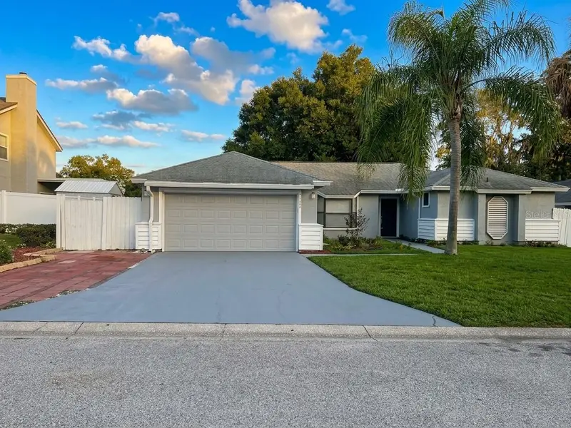 1029 Windsong Cir, FL