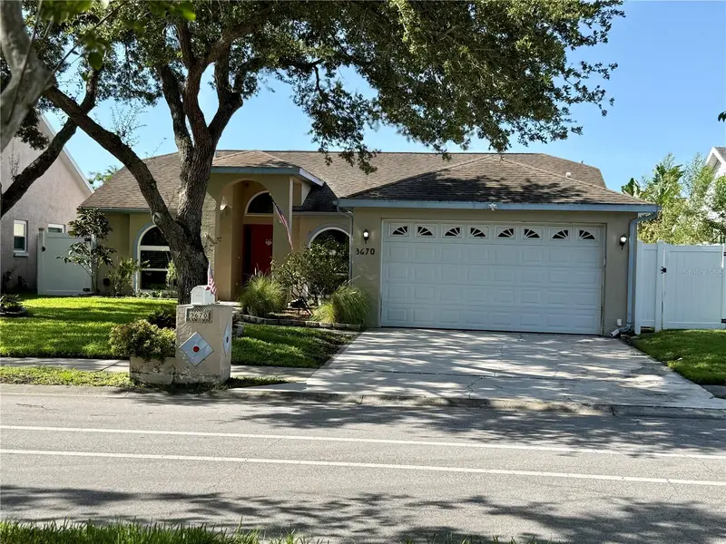 3670 Lake Blvd, FL