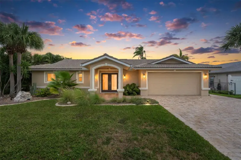 5548 Leeward Ln, FL