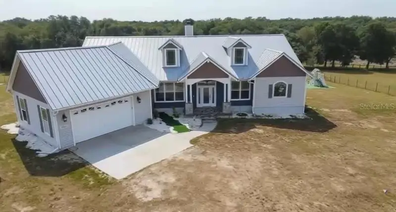 24920 Se Highway 450, FL