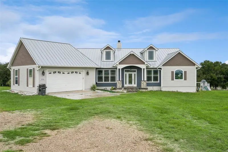 24920 Se Highway 450, FL