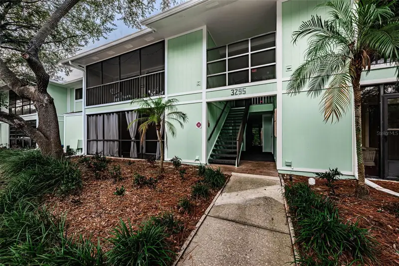 3295 Fox Chase Cir N #107, FL