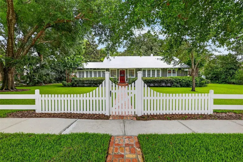 1046 N Mcdonald St, FL