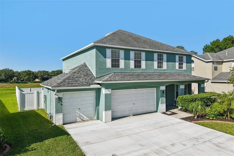 205 Rosana Dr, FL