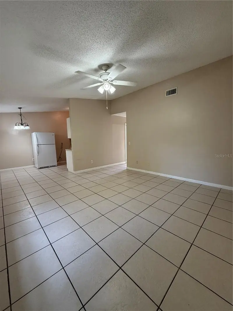 1619 S High St, FL