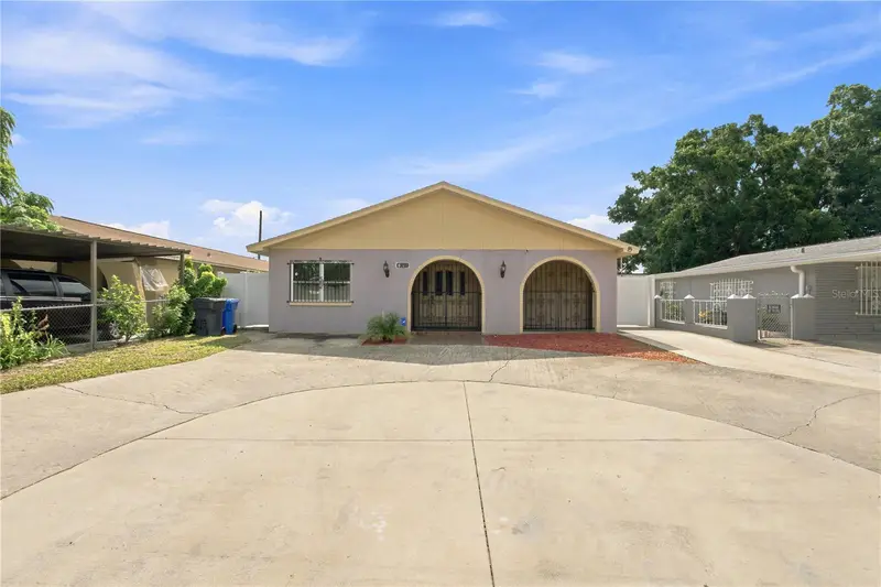 6513 N Manhattan Ave, FL