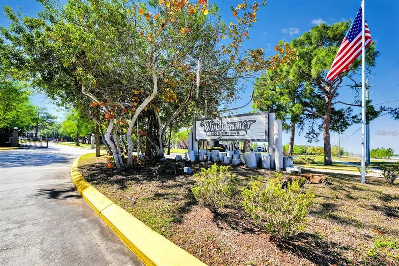 1400 Gandy Blvd N #1010, FL