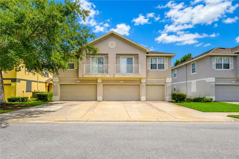 27845 Pleasure Ride Loop, FL
