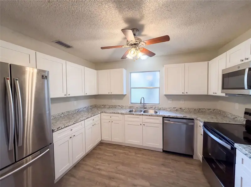 5750 Nw 55th Ave, FL