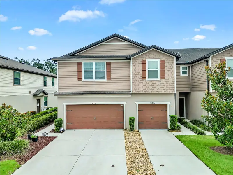 5019 Blue Latan Ln, FL