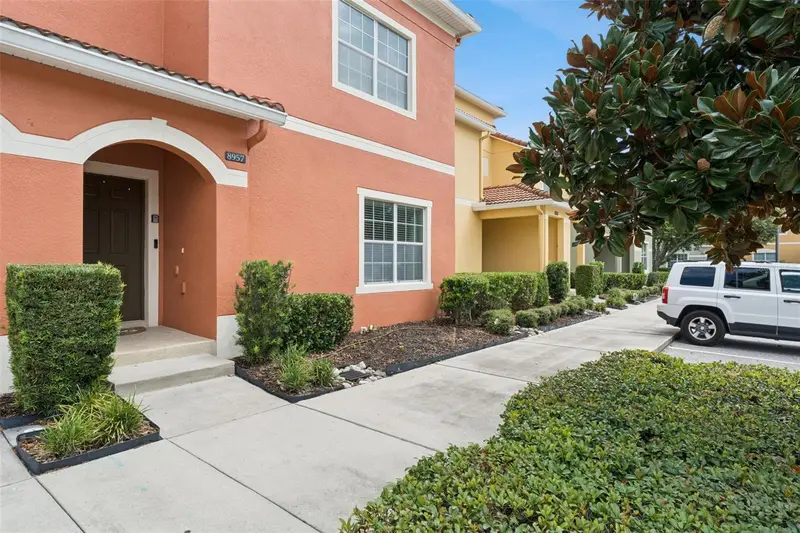 8957 Cat Palm Rd, FL