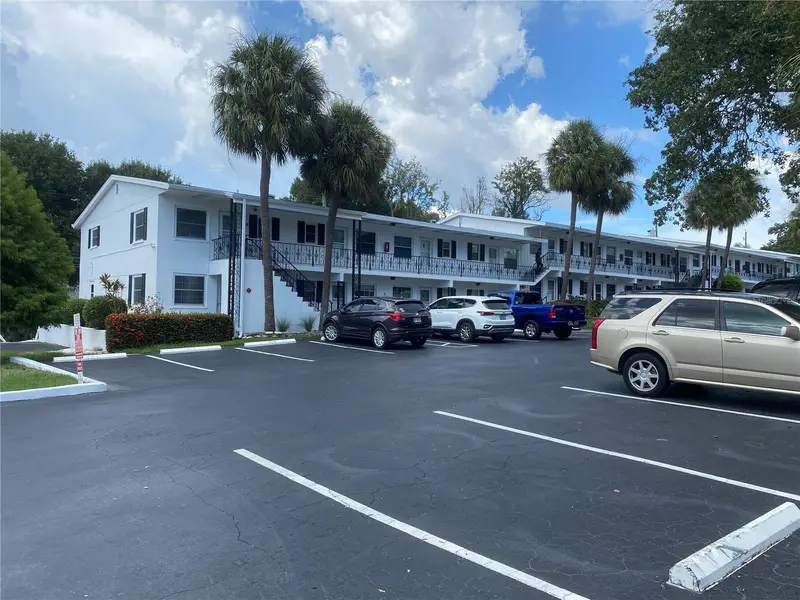 14531 Walsingham Rd #224, FL
