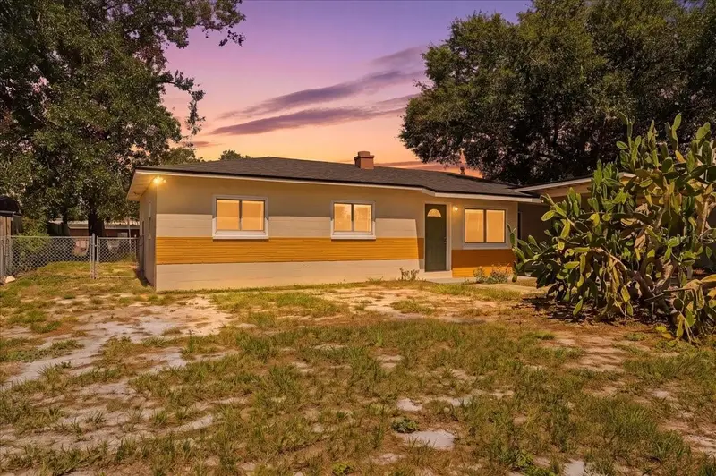 813 Ellerbe Way, FL