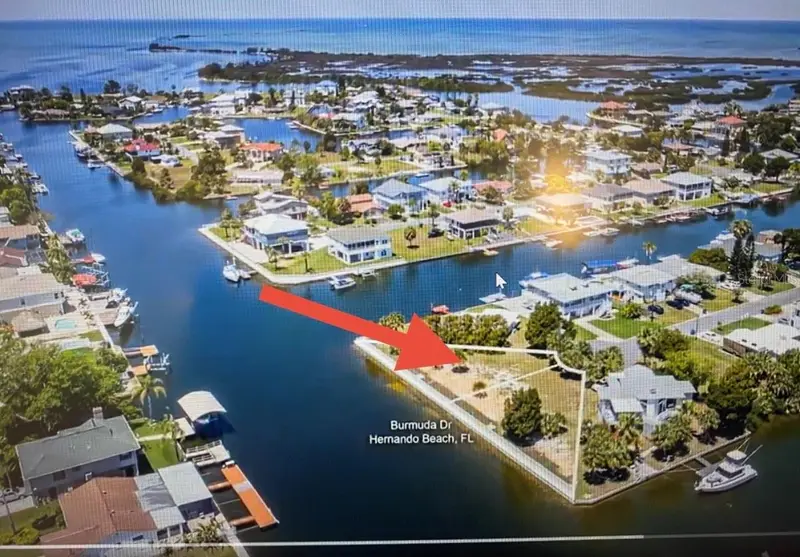 Hernando Beach pending