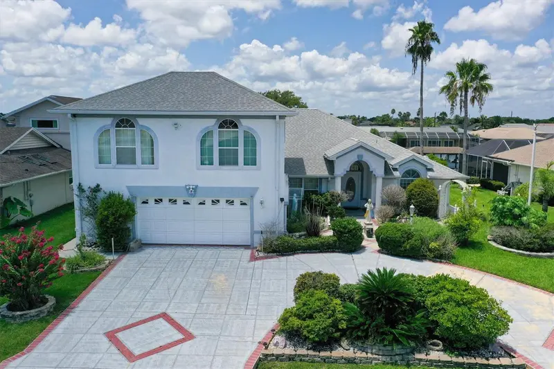 12 Cloverdale Ct S, FL