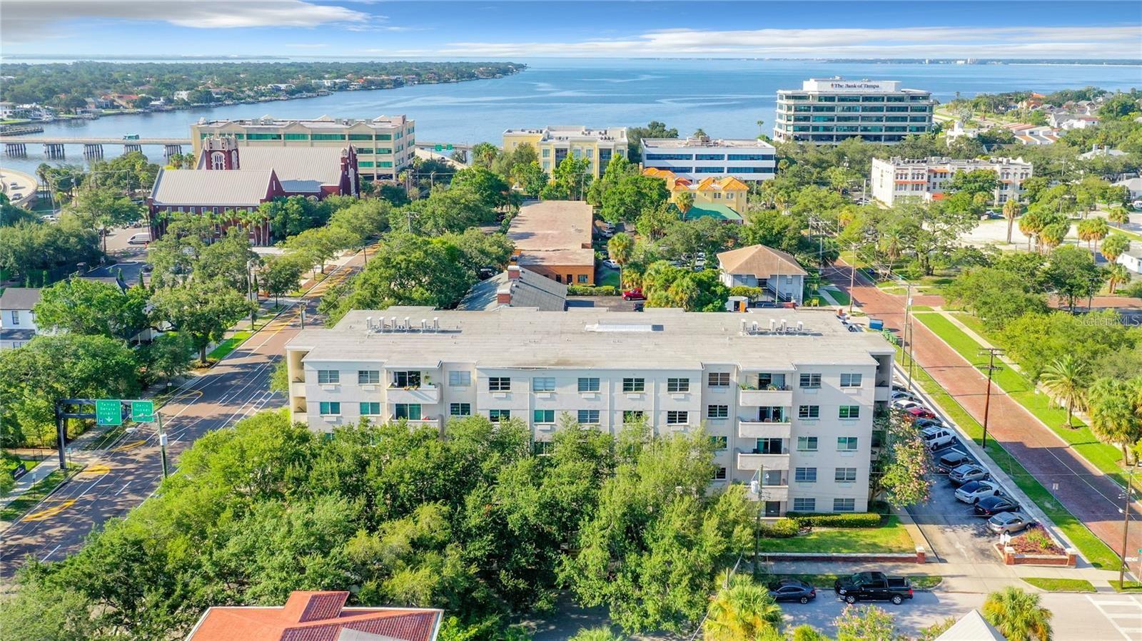 406 S Cedar Ave #107, FL