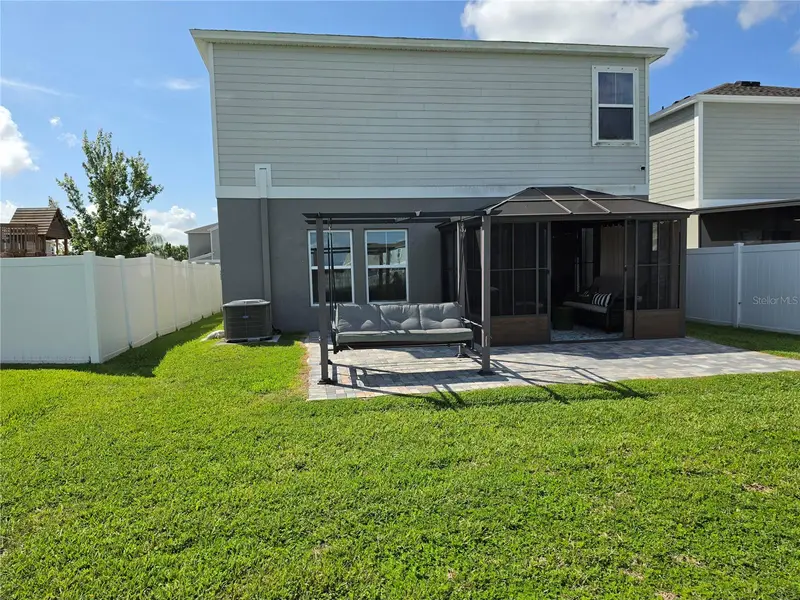 12879 French Market Dr, FL