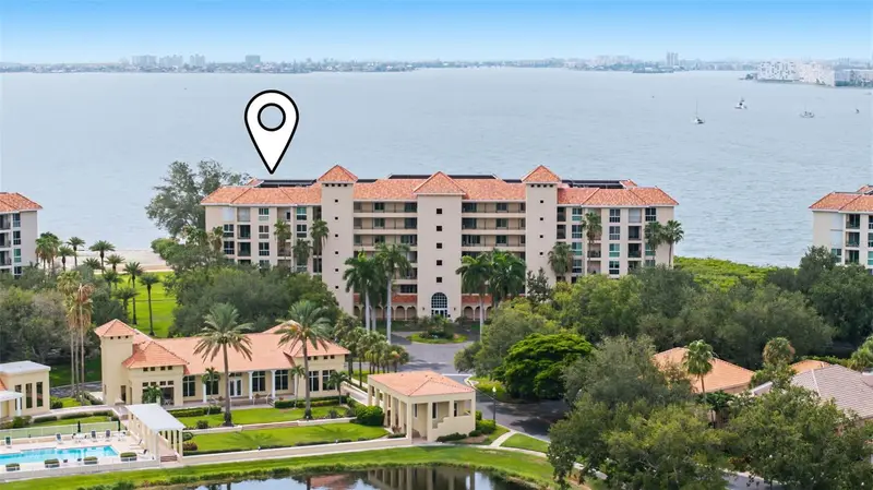 4737 Dolphin Cay Ln S #401, FL