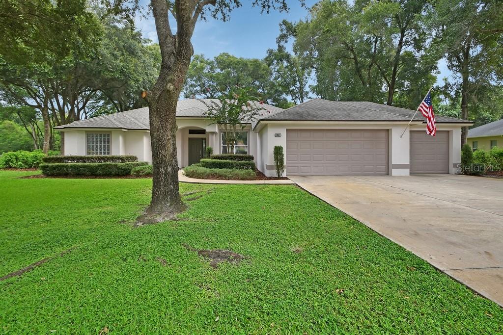 DeLand pending
