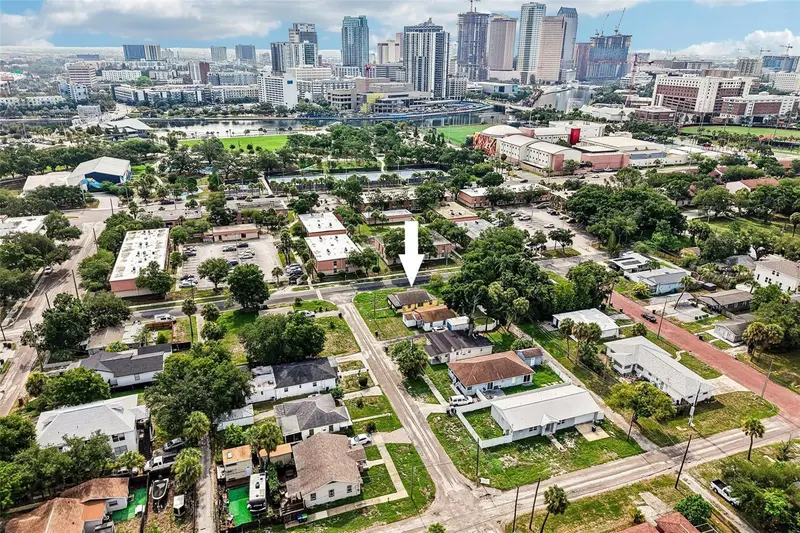 1002 W Nassau St, FL