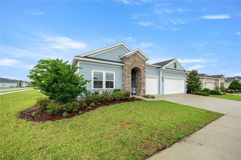 9332 Sw 58th Cir, FL