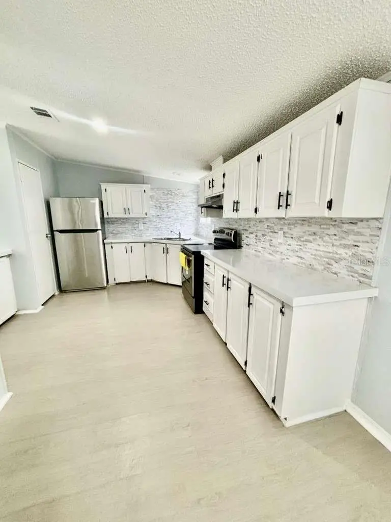 218 Diamond Acres Rd, FL
