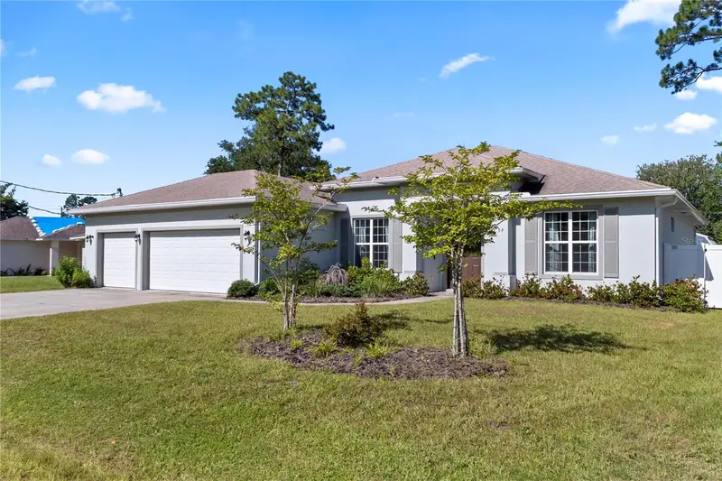 39 Boulder Rock Dr, FL