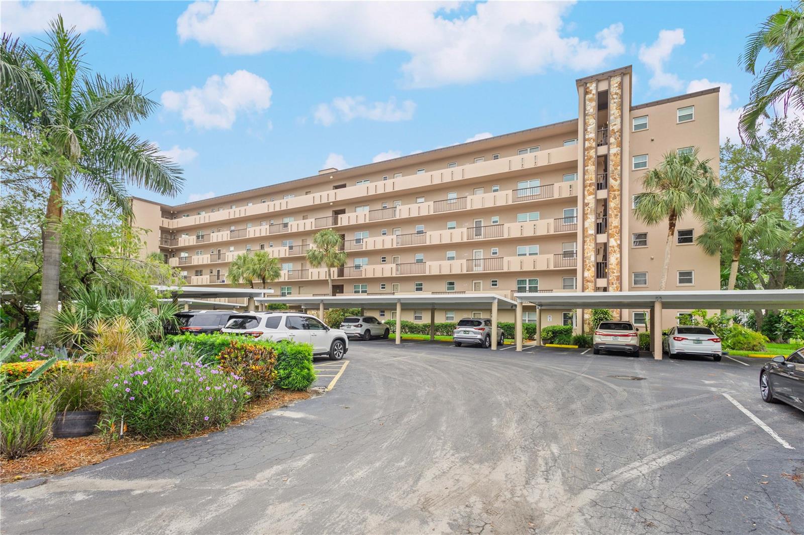 3620 Ironwood Cir #302o, FL