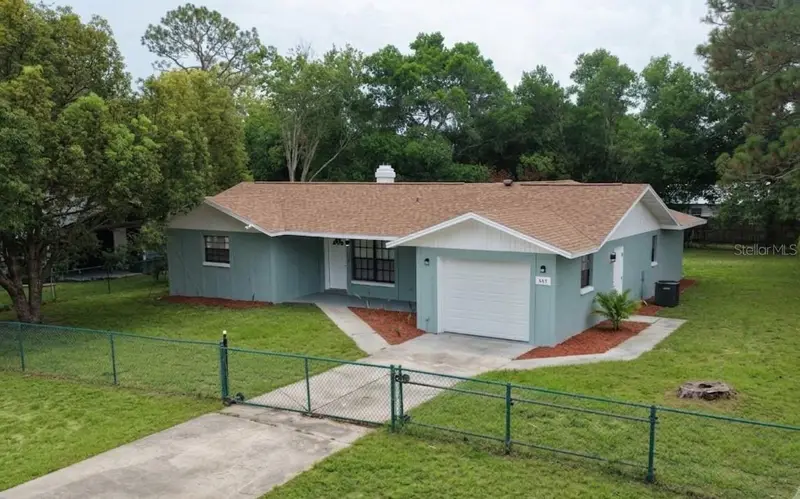 457 Water Rd, FL