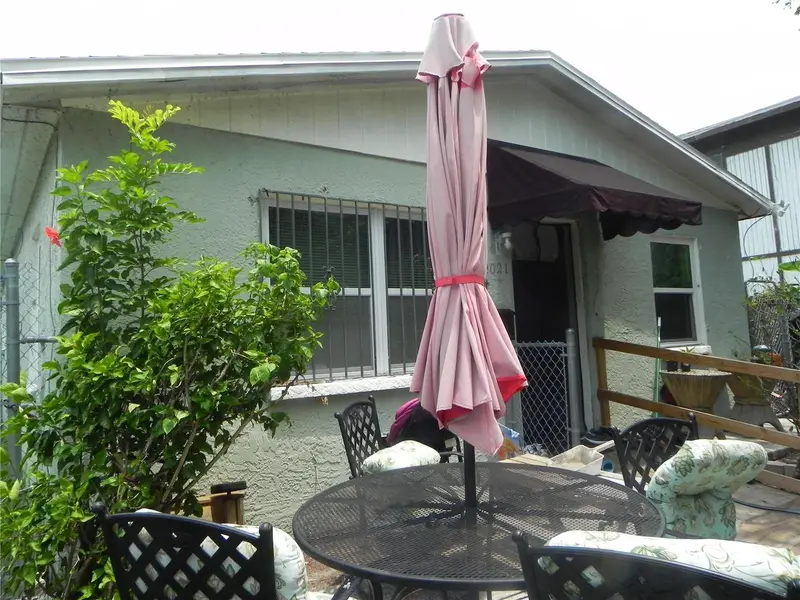 2021 16th Ave S, FL