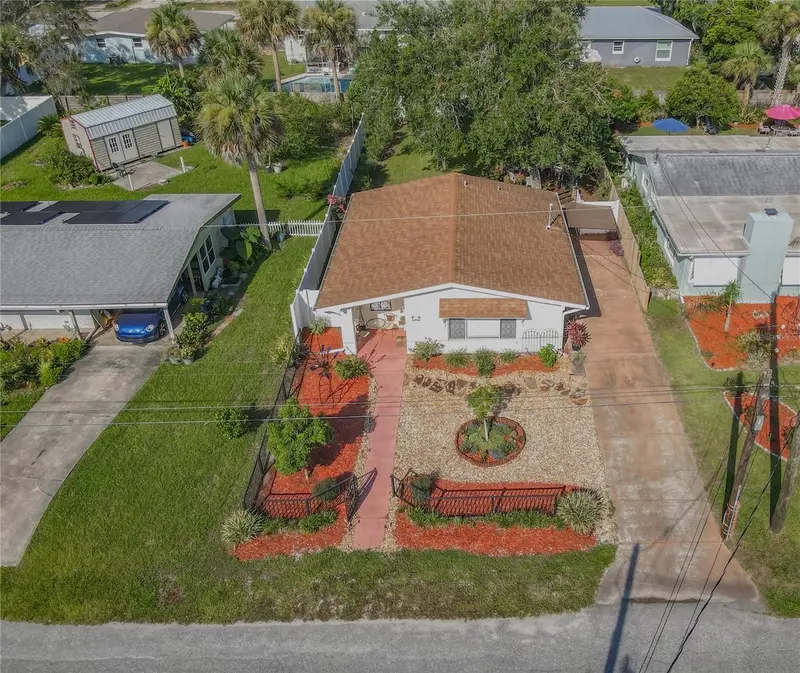 906 Fernald St, FL