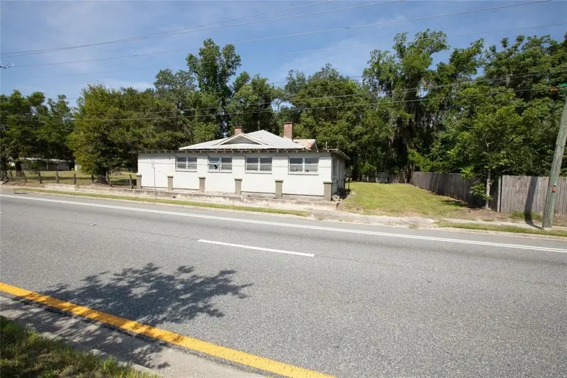 14962 Ne Us Highway 301, FL