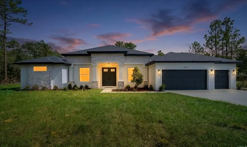 Royal Highlands listing