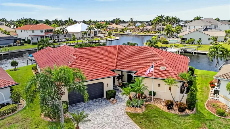 3323 Dominica Ct, FL