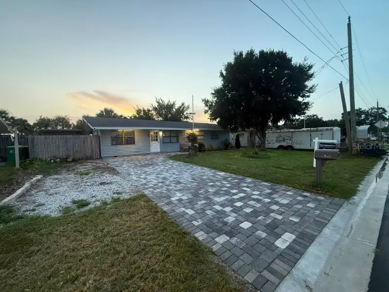 2545 Stratford Drive, FL