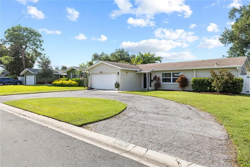 6623 12th Ter N, FL