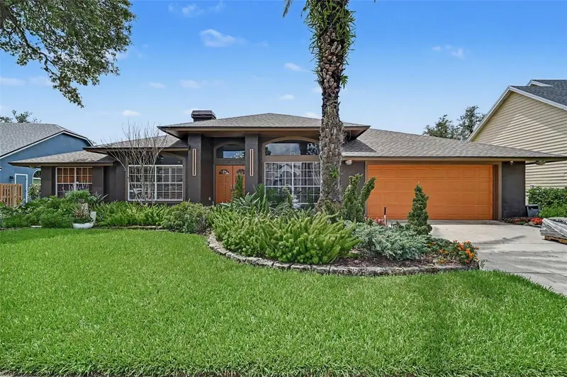 455 Longmeadow Ln, FL