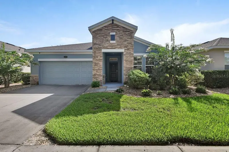 Victoria Park listing