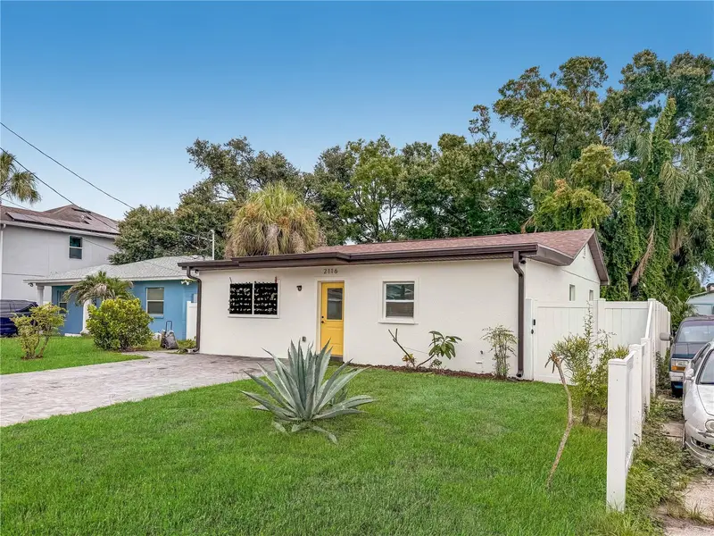 2116 W State St, FL